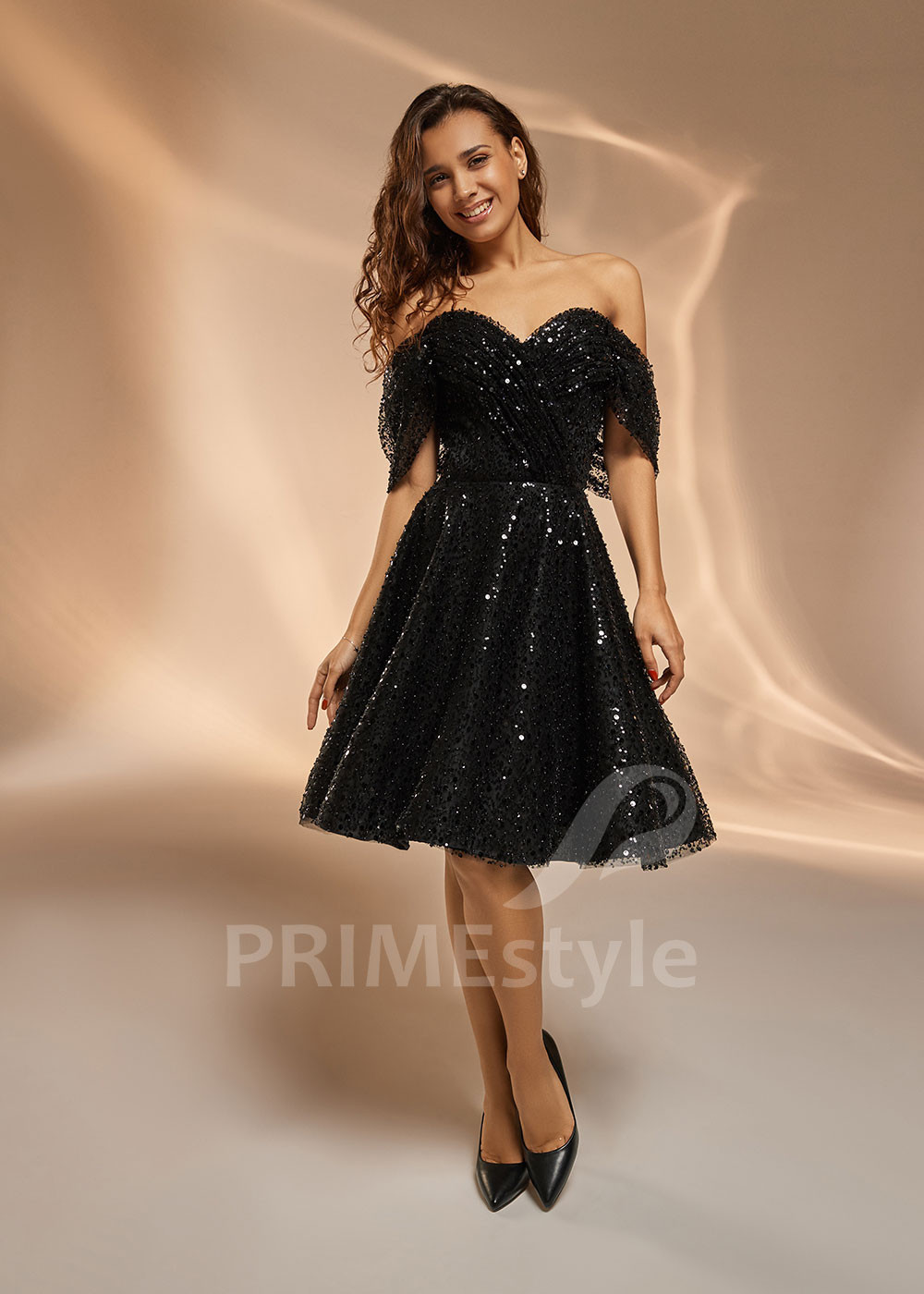 Krátke spoločenské šaty V0419