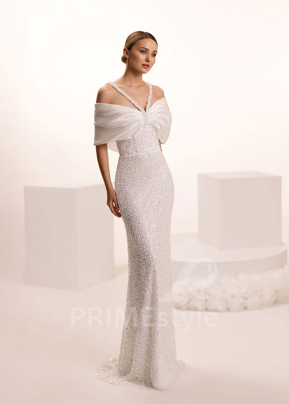 Trblietavé svadobné šaty so saténovou mašľou Delfina