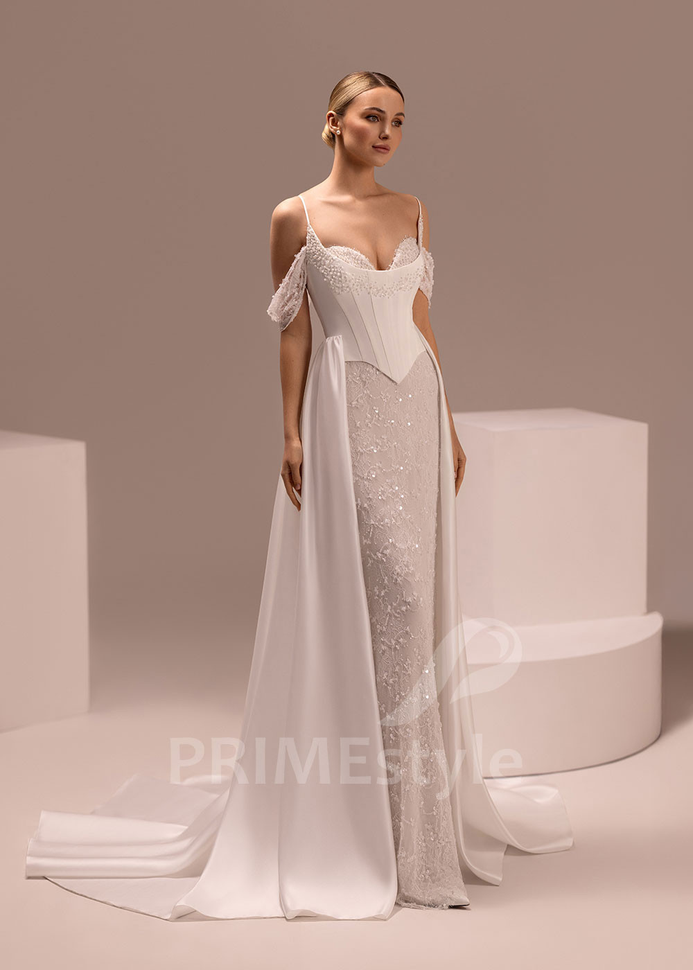 Čipkované svadobné šaty so saténovým korzetom Enrica