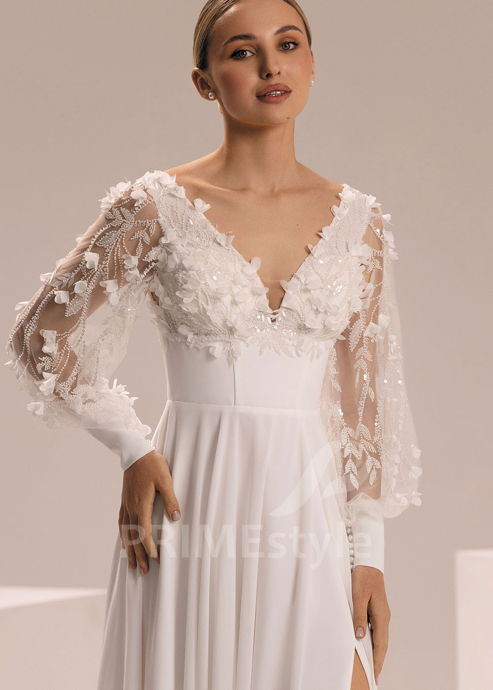 Šifónové svadobné šaty s kvetinovými rukávmi Juliana