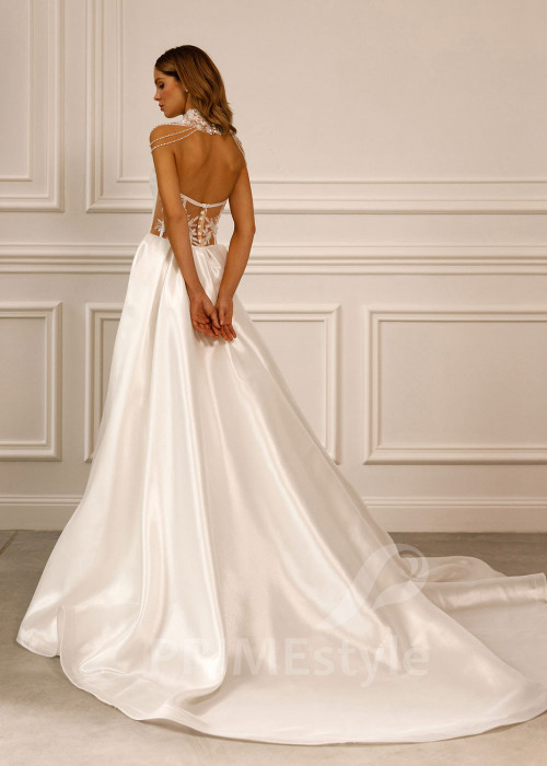 Luxusné minimalistické svadobné šaty Vivian