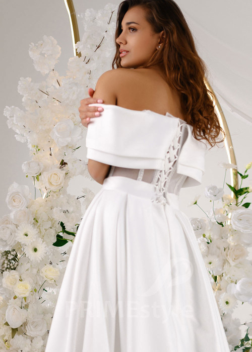 Elegantné minimalistické svadobné šaty RT2308