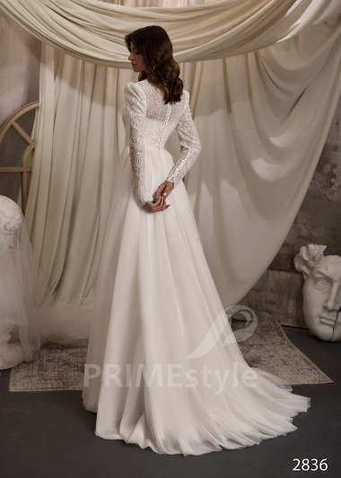 Elegantné svadobné šaty pre staršie nevesty RC2836 - primestyle.sk