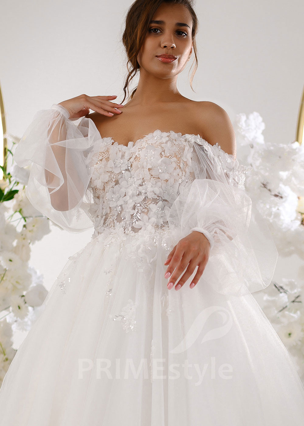 Luxusné kvetované svadobné šaty RT2318